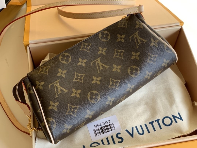 LV Clutch Bags